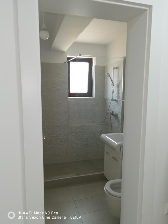 Garsoniera De La Mare Apartment มันกาเลีย ภายนอก รูปภาพ